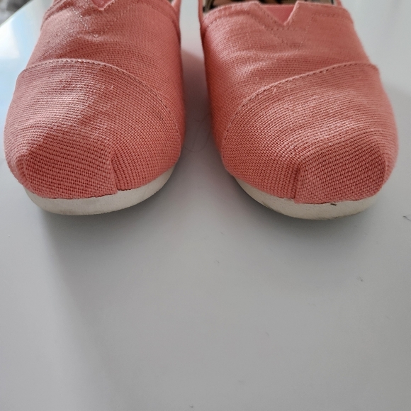 NWT Toms pink alpargata shoes Size 7 - Picture 4 of 8
